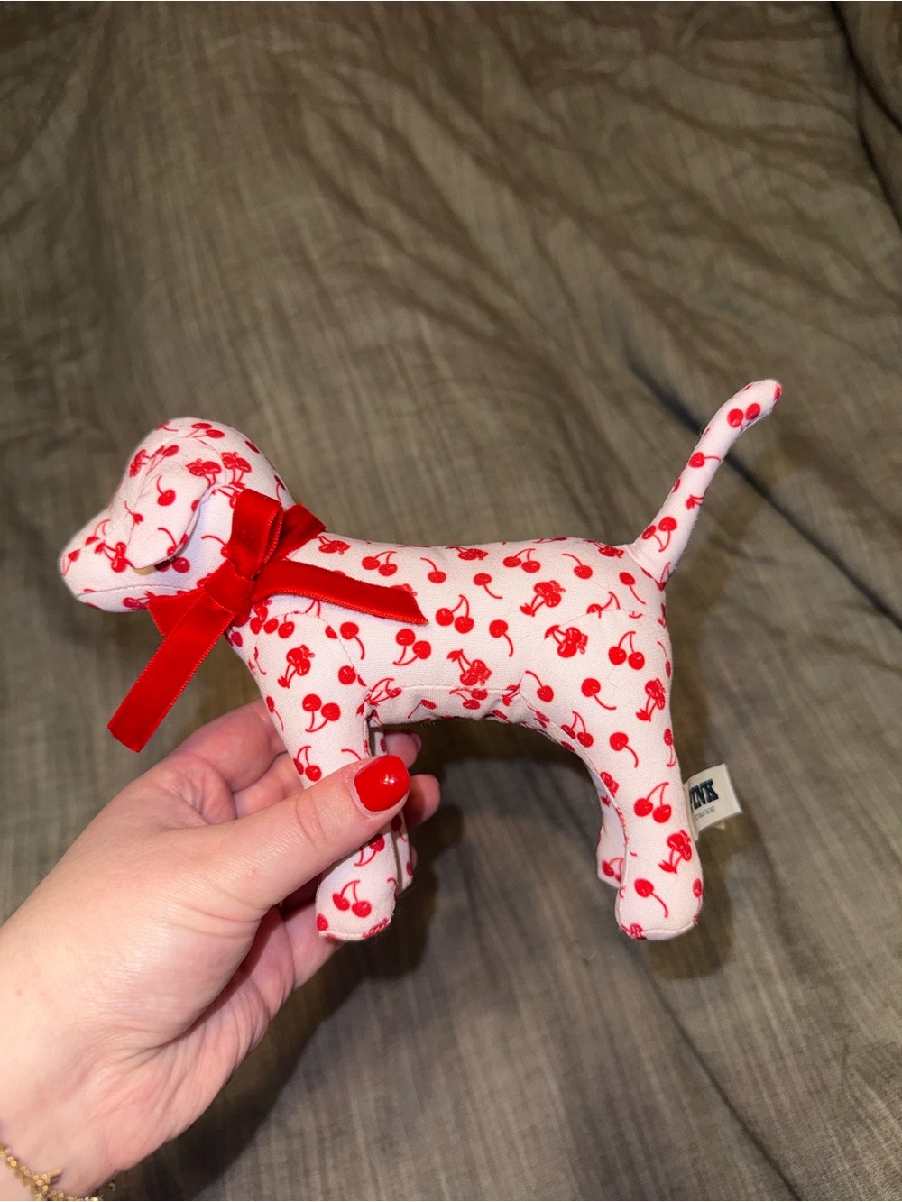 Victoria’s Secret PINK Galentine’s Day mini dog! - Picture 2 of 5
